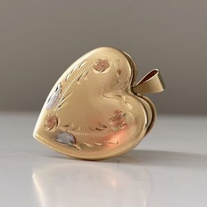 Vintage heart locket pendant 14k gold